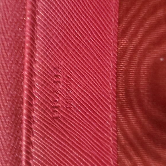 Prada Wallet - Picture 5 of 14